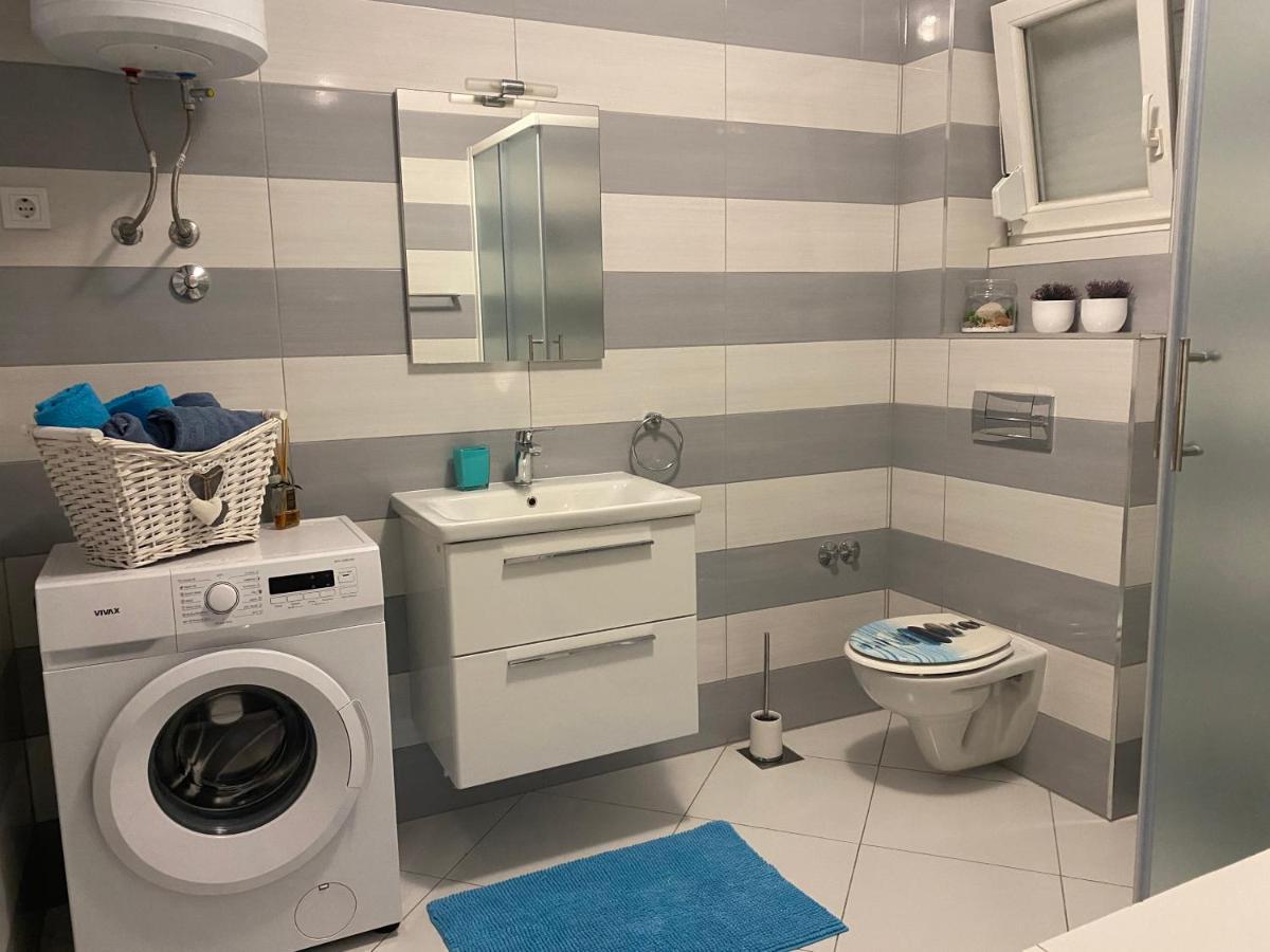 Apartment Tina Rogoznica  Buitenkant foto
